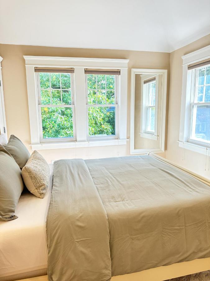 Вилла 7 Mins Drive To Yale, Large Fenced Yard Нью-Хейвен Экстерьер фото